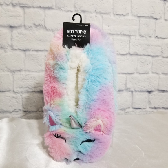 Unicorn Tie Dye Fuzzy Cozy Slipper Socks New - Picture 13 of 16